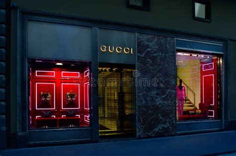 negozi gucci in toscana|gucci outlet firenze.